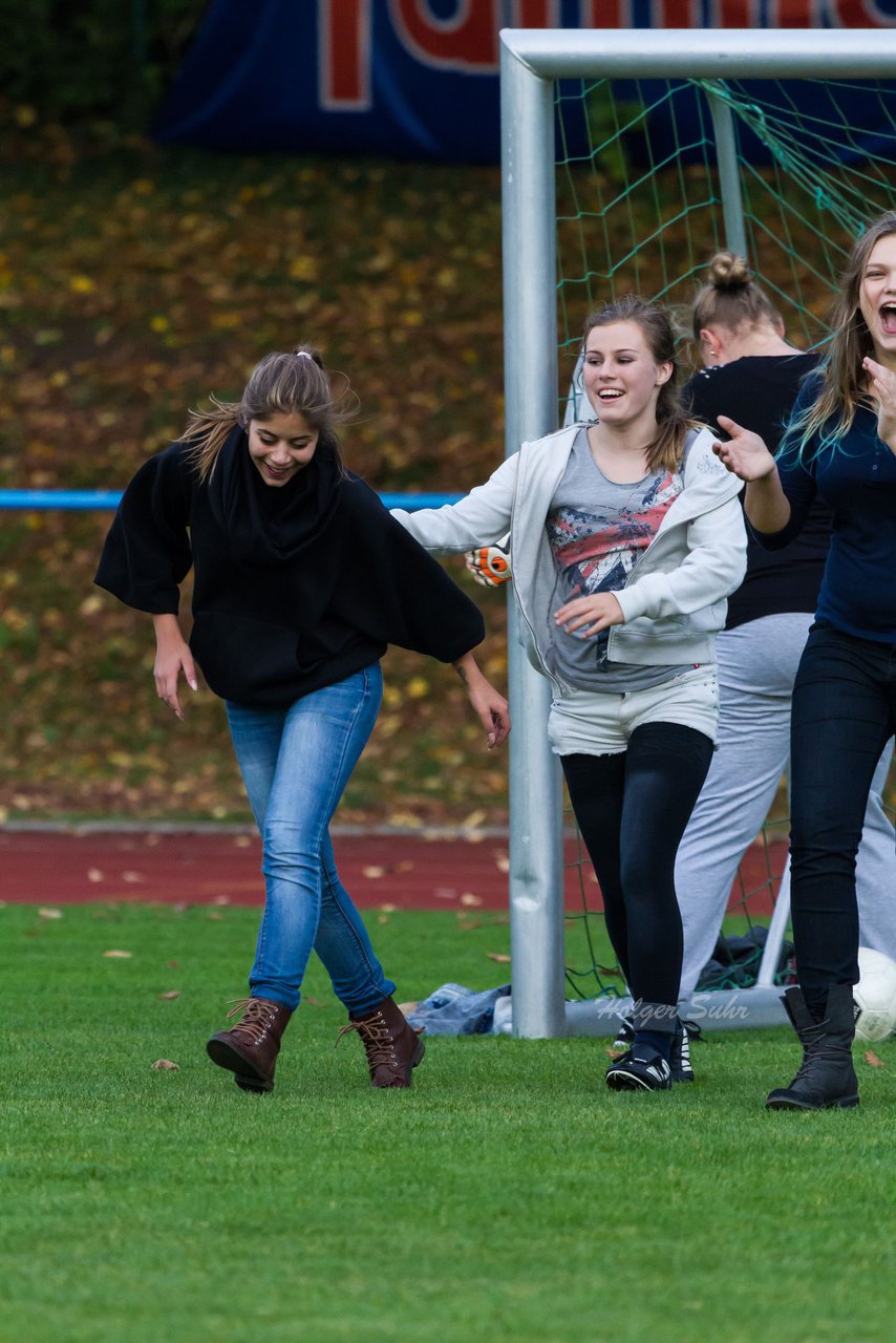 Bild 232 - B-Juniorinnen FSG FraWie hat Besuch aus Berlin